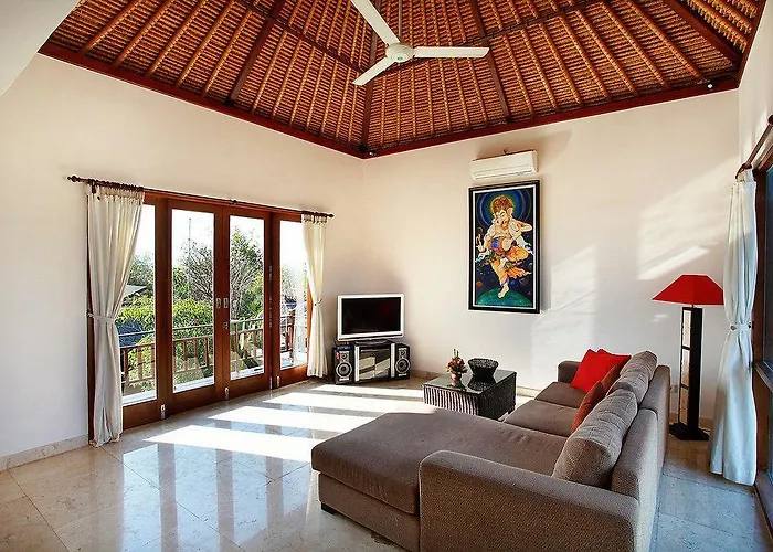 Adinda Balangan Villa *